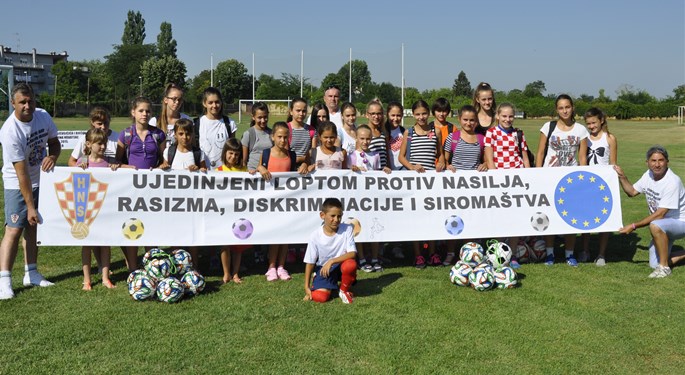 Vukovar domaćin 3. nogometnom kampu djece nacionalnih manjina
