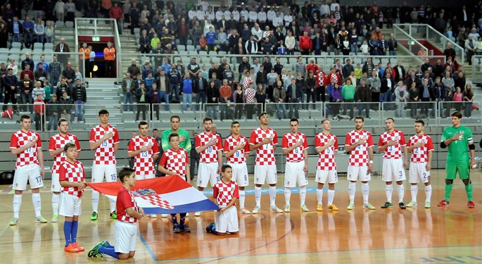Hrvatska uvjerljiva, hat-trick Jelovčića