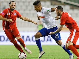 Olmo presudio Gorici, Hajduk protiv Rudeša do prve pobjede