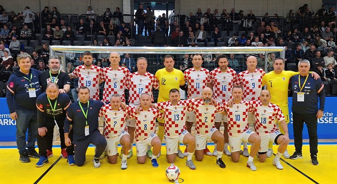 Reprezentacija veterana Hrvatske nastupila na turniru u Grazu