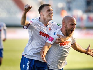 Video: Hajduk na rođendan svladao Slaven, autogol odlučio derbi Osijeka i Rijeke
