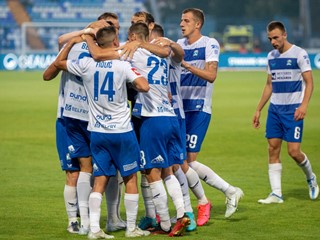 Osijek protiv Hajduka prekinuo negativni niz, Dinamo pobijedio u Šibeniku