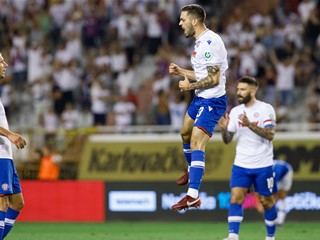 Hajduk preokretom do pobjede nad Slavenom, Lokomotivi bodovi iz Pule